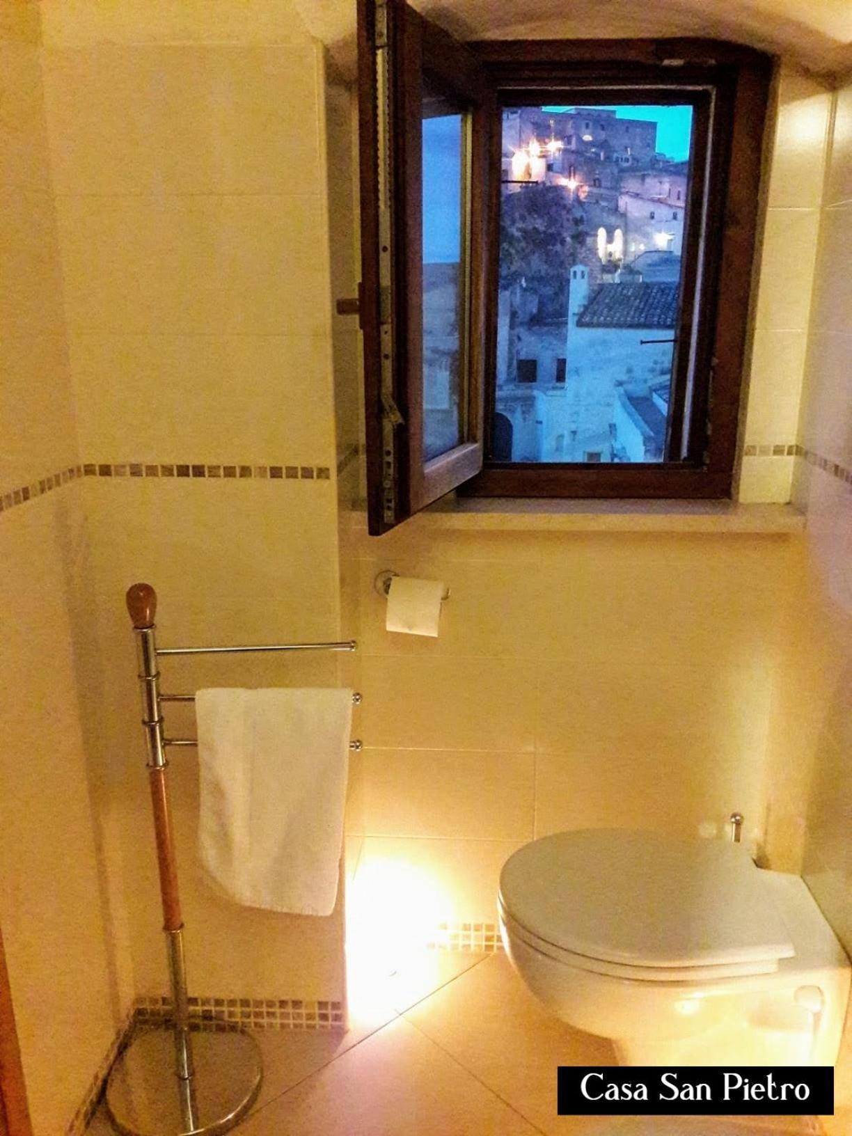 Triple Room Balcony Dependance
