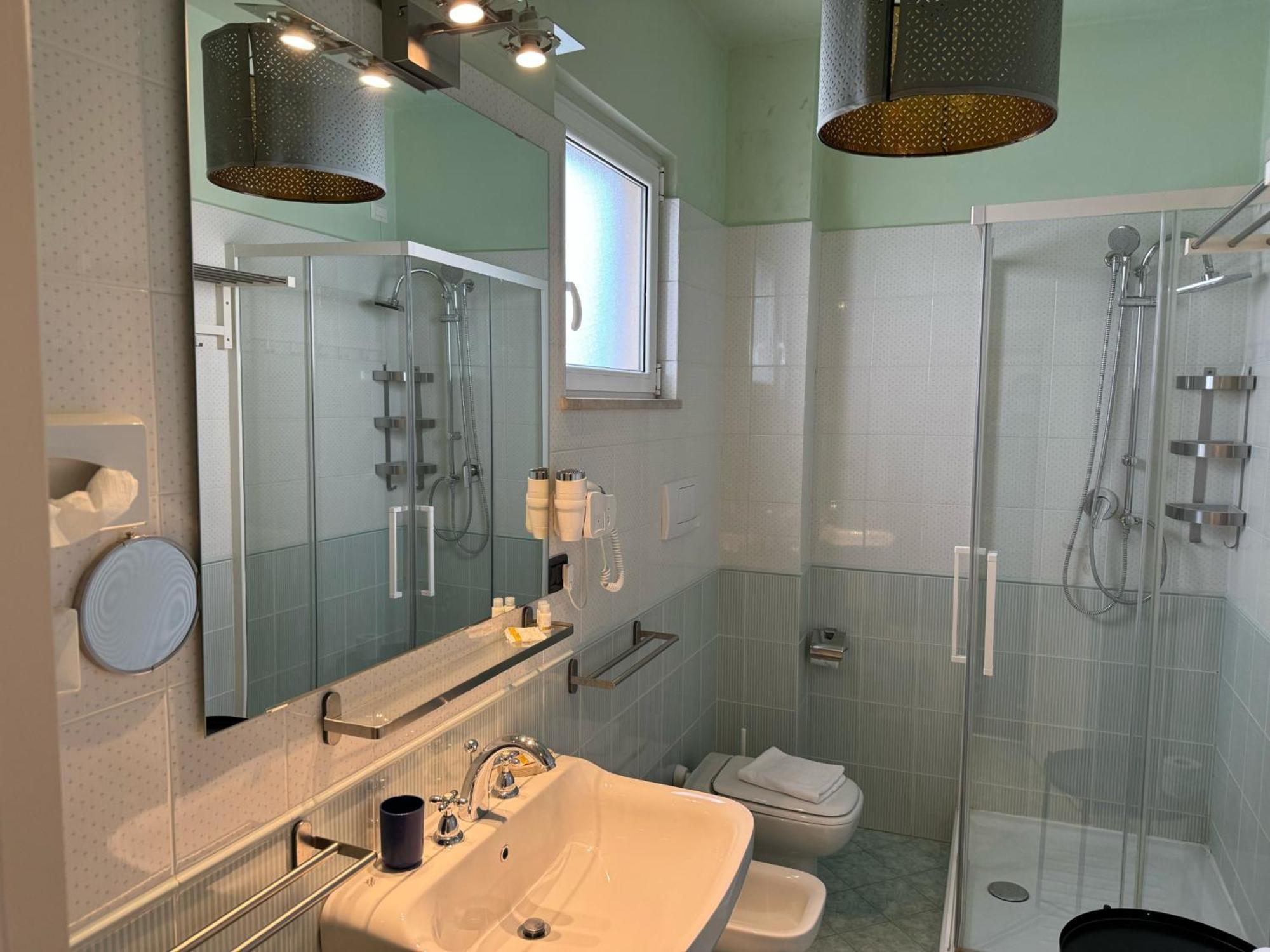 Double Room Spa Bath