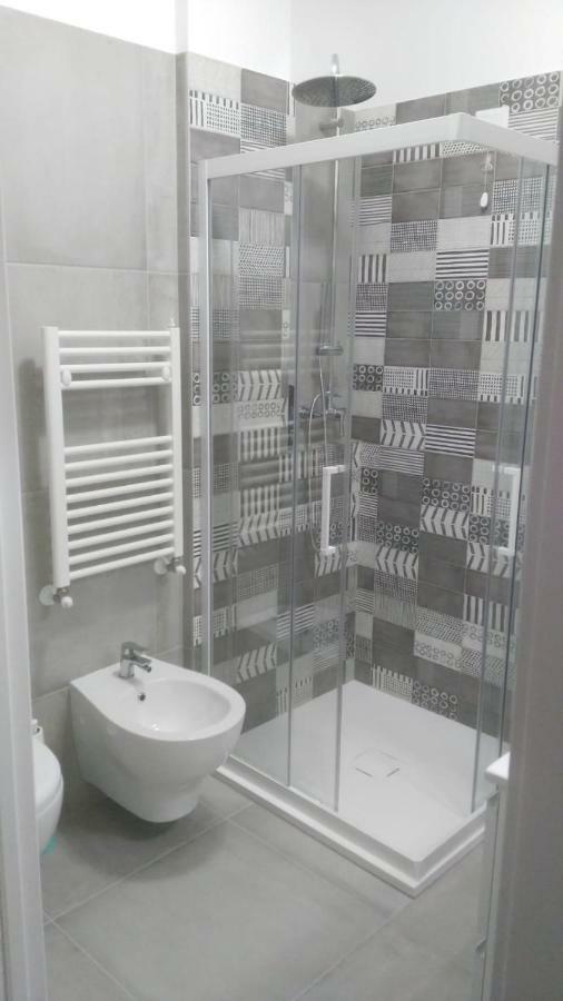 Triple Room Bathroom