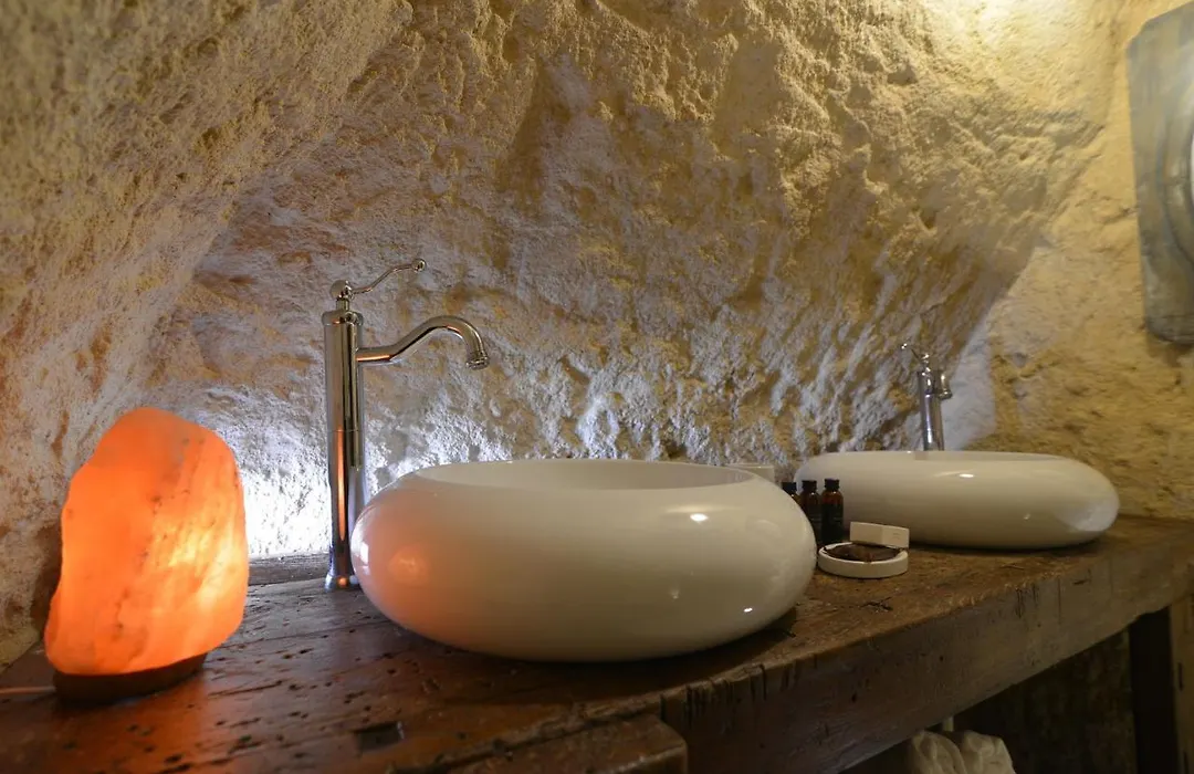 Grotta Gea Luxury Home con Piscina&Spa-1