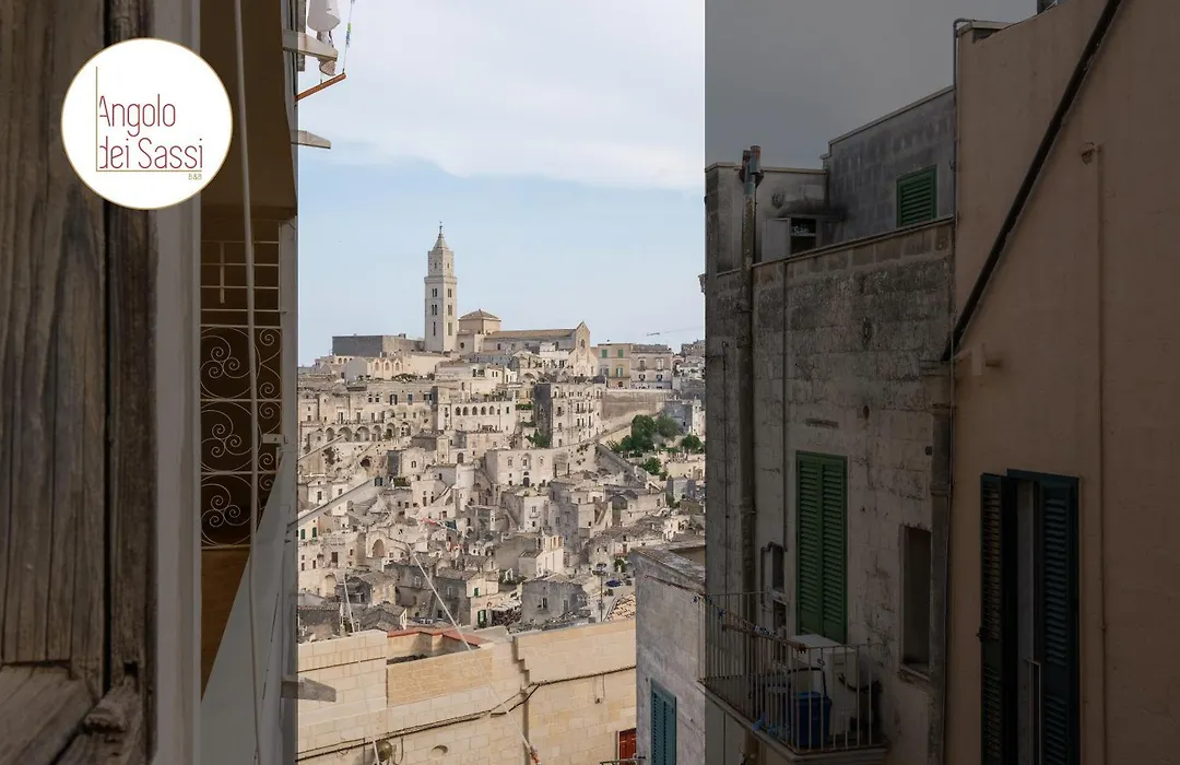 Angolo dei Sassi-1