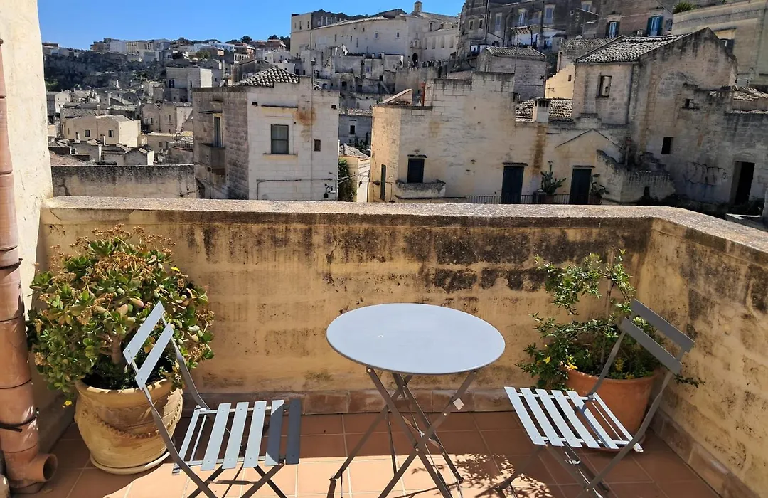 Le Tre Vie Apartment & Room-1