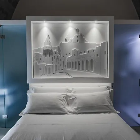 Vittorio Veneto Matera Luxury Rooms-3