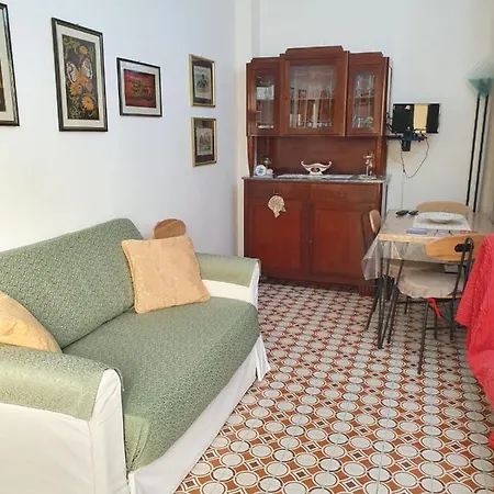 La Casa Dei Pargoli Junior-2