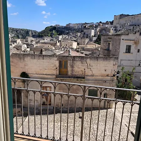 Le Tre Vie Apartment & Room-2