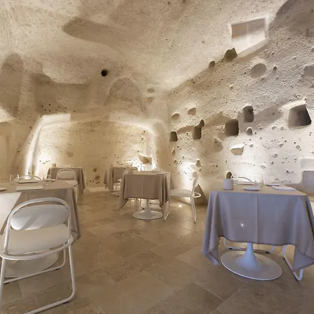 Aquatio Cave Luxury Hotel & Spa-2