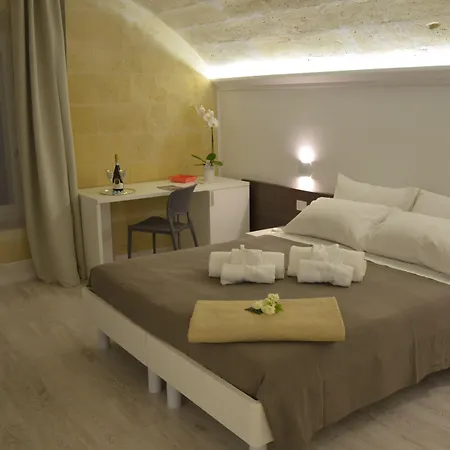 In & Out Matera-2