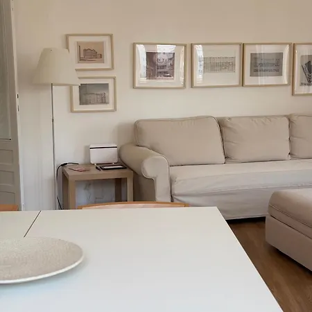 Sunny Central Bright Apt, Historical Living Matera-3