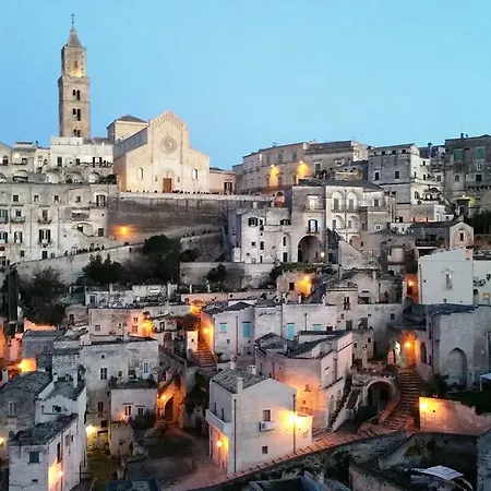 Il Vialetto Nei Sassi-2