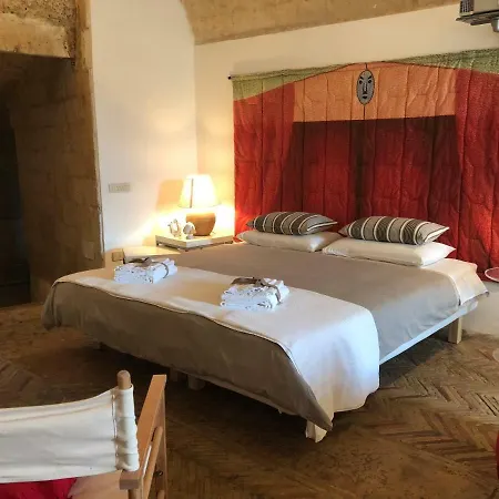 Gli Ipogei Nel Cuore Di Matera-3