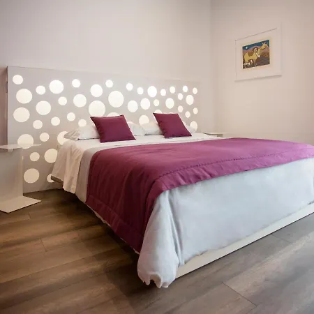 Dimora Mefite-Camere con Bagno Privato e Self check-in-2